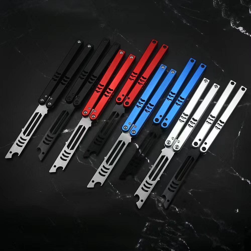 21.jpg Shark training knife butterfly knife