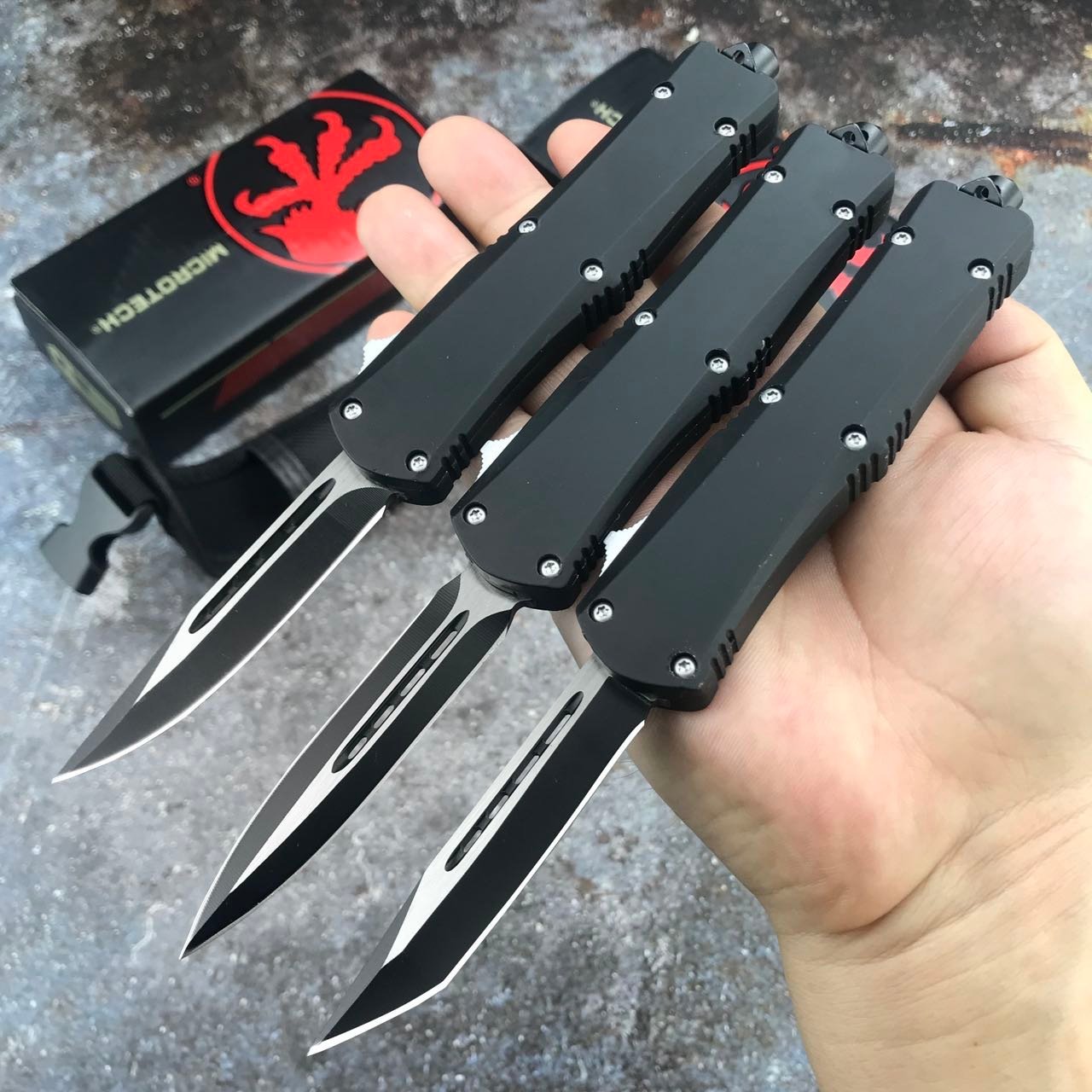 6f6a7a31-bec4-4dd3-9f2e-18f6a3fdc01d.jpeg The Alt A07 Jumps Straight Away OTF Knife
