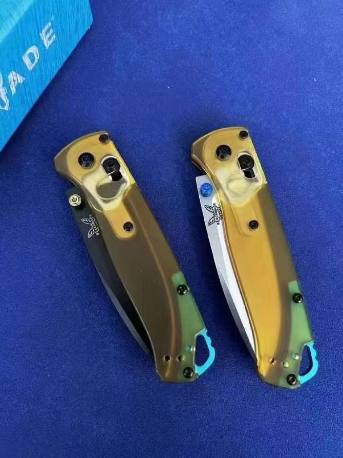 ecff6309-336e-4cac-8e95-9ab99d1fd973.jpeg Butterfly 535 PEI Handle Folding Knife