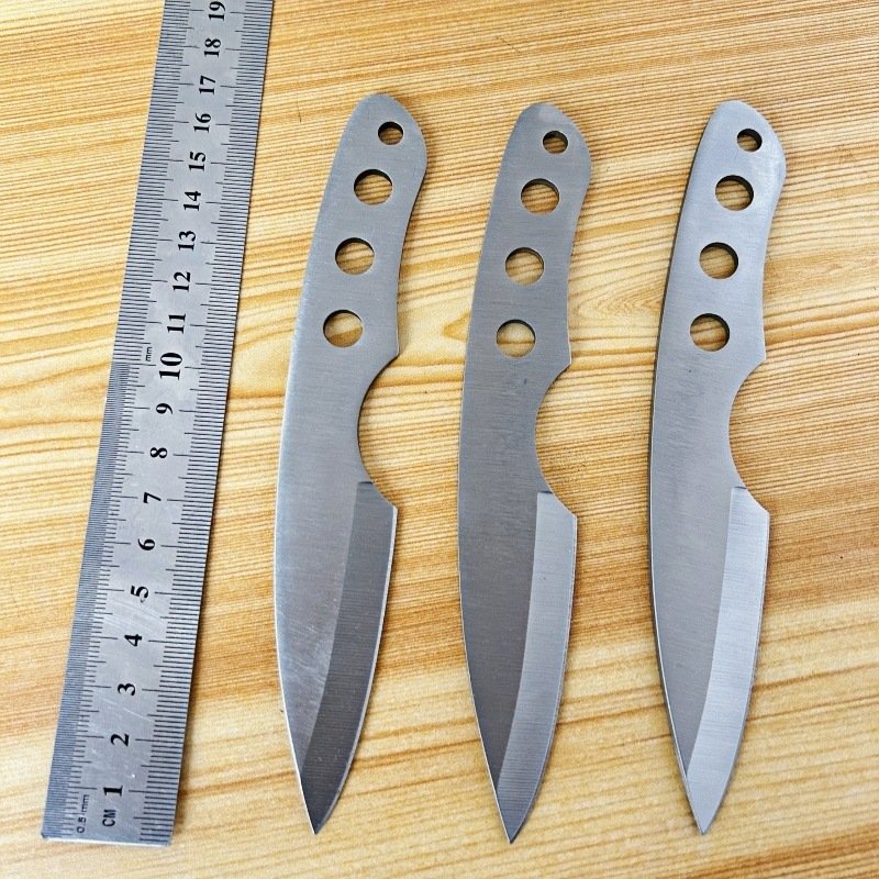 Lot de couteaux de lancer d'entraînement YF059 – 3 pièces, Satiné Lot de couteaux de lancer d'entraînement YF059 – 3 pièces, Satiné