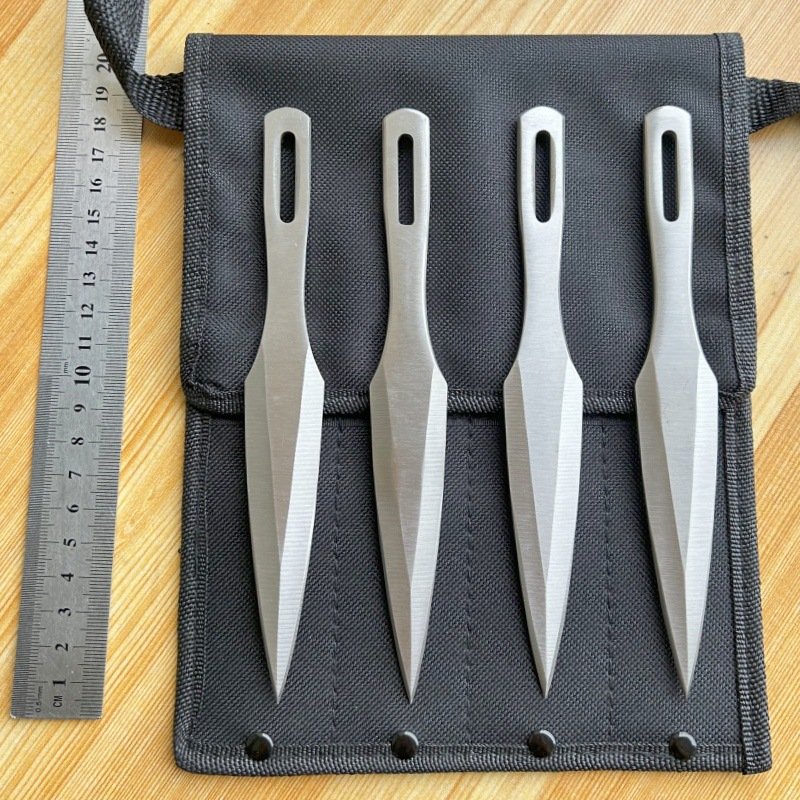 Lot de couteaux de lancer d'entraînement Guardian – 4 pièces Lot de couteaux de lancer d'entraînement Guardian – 4 pièces